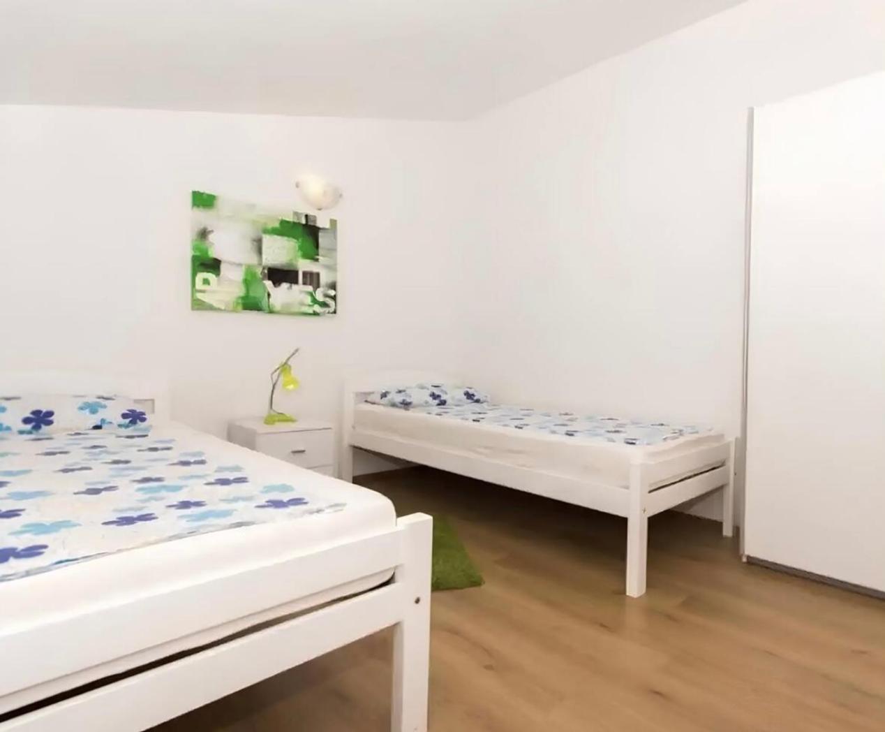 Apartmani Attila Трогир Екстериор снимка